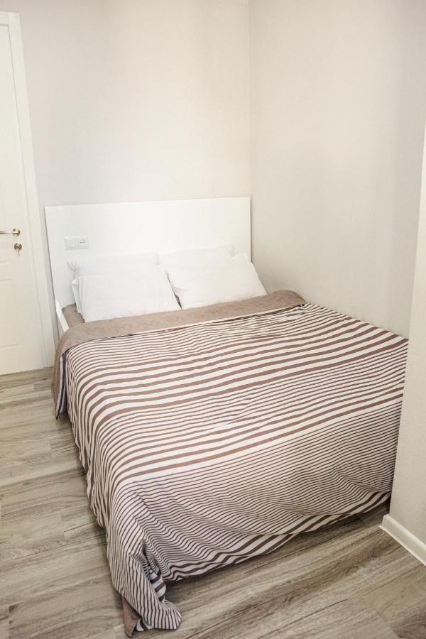 Apartment "B" With A Separate Bedroom Tbilisi Buitenkant foto